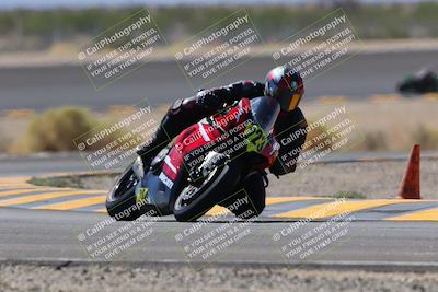 media/Oct-08-2022-SoCal Trackdays (Sat) [[1fc3beec89]]/Turn 14 (1050am)/